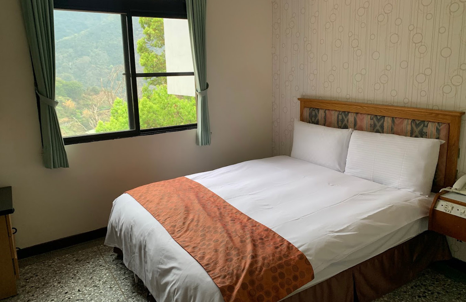 精緻雙人房(1大床)